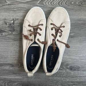 Cream and navy sperry boat shoes/sneakers